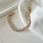دستبند نگیندار و مجلسی ژوپینگ