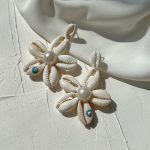 گوشواره گل پنج پر صدفی رنگی تابستانی
