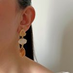 گوشواره آویز رزینی طرح سنگ